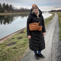 Multifunktionale Gassitasche - 2 in 1 Bauchtasche & Schultertasche Teddy Brown